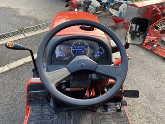 ホイルトラクタ クボタ JB13X