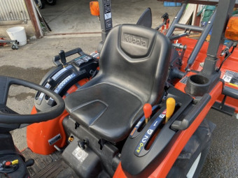ホイルトラクタ クボタ JB13X