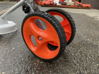 手押し式エンジン草刈機 工進 EBC-26C