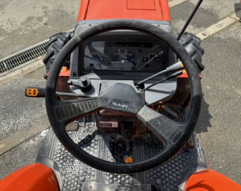 ホイルトラクター クボタ GL260