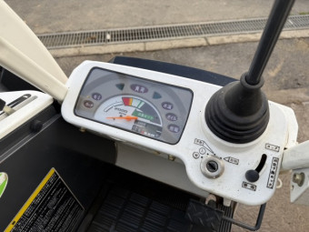 コンバイン クボタ AR216G