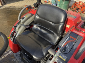 ホイルトラクタ 三菱 MT201