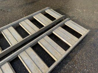 アルミブリッジ 昭和ブリッジ L1800×W350