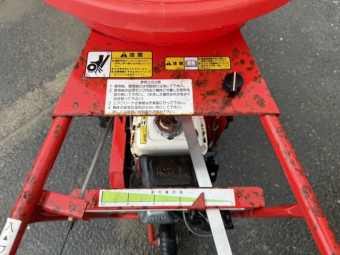 肥料散布機 カンリウ工業 MF400