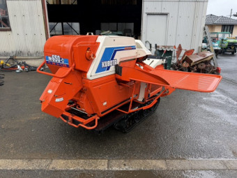 ハーベスタ クボタ RH650-D