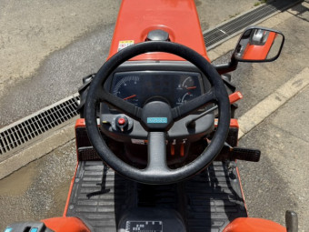 ホイルトラクタ クボタ GB160