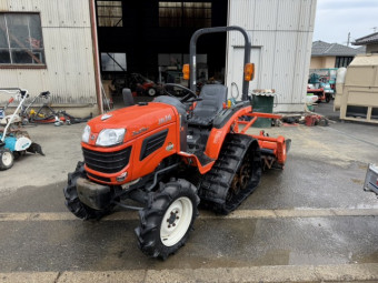 セミクローラトラクタ クボタ JB16