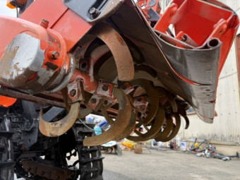 セミクローラトラクタ クボタ JB16