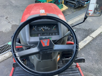ホイルトラクタ ヤンマー AF220