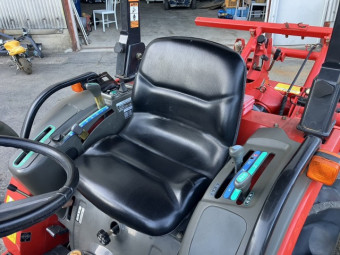 ホイルトラクタ ヤンマー AF220