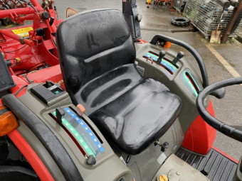 ホイルトラクタ ヤンマー F-210