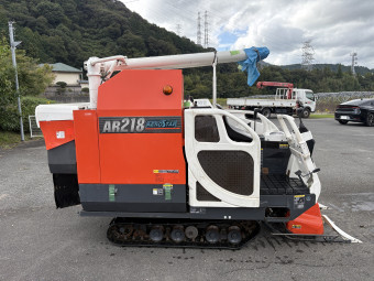 コンバイン AEROSTAR AR218