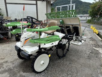 田植機 すこやか VP1