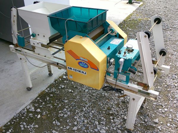 ニューきんぱ播種機 SRシリーズ｜稲作関連機器｜製品情報｜農業ソリューション製品サイト｜株式会社クボタ