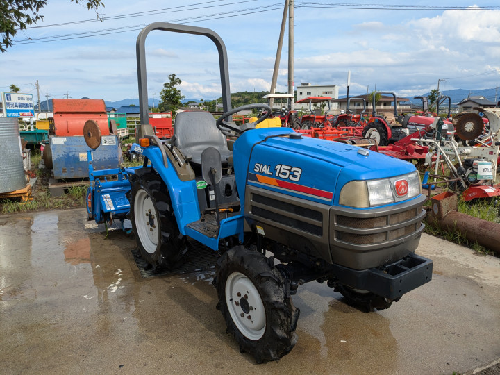 SOLD OUT】イセキ トラクター TF153F 15馬力 SIAL153 シアル 4WD