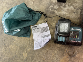 刈払機 充電式刈払機 MUR189D