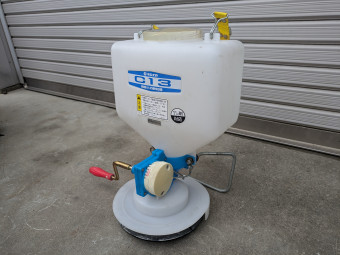 肥料散布器 散粒機 C13