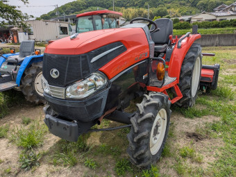 ホイルトラクタ KL27R