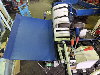 収穫機 枝豆収穫機 VHE10