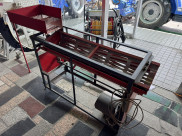 里芋毛羽取機