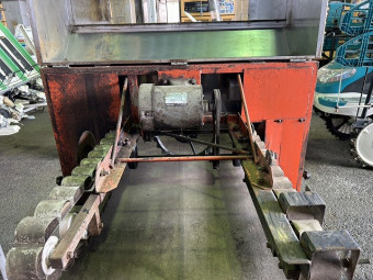 ネギ根葉切機 TNM-21DU-1