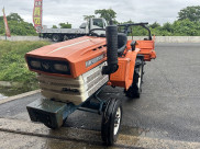 トラクター 2駆 B1200