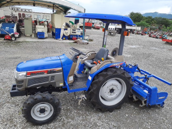 トラクター SIAL HUNTER TH253