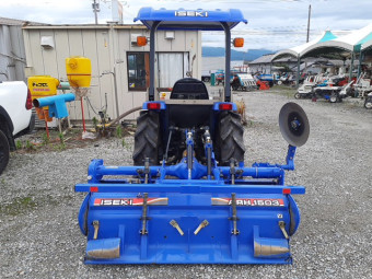 トラクター SIAL HUNTER TH253