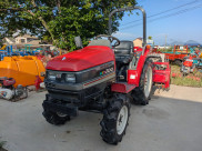 トラクター MTZ200