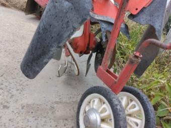 1輪管理機 畝の達人 ウネマスター TS750