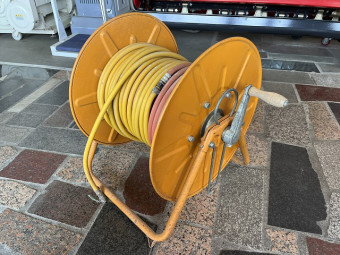 アルミホ-ス巻取り器