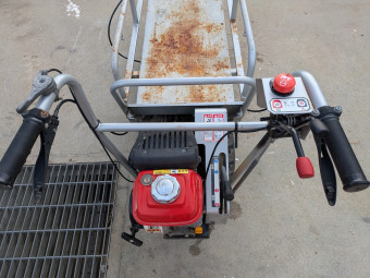 クローラー運搬車 NC390