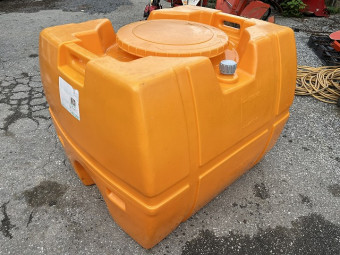 業務用ポリタンク 500L