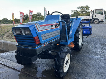 トラクター LANDLEADER235