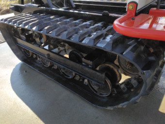 クロ-ラ-運搬車 CG3