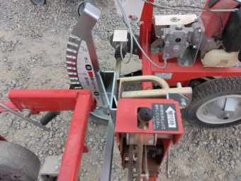 みのる半自動野菜移植機 VT-20