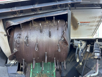 コンバイン AR216