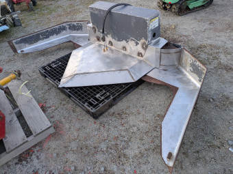 アタッチメント ウィングバケット