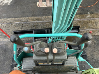 バックホー Vio20