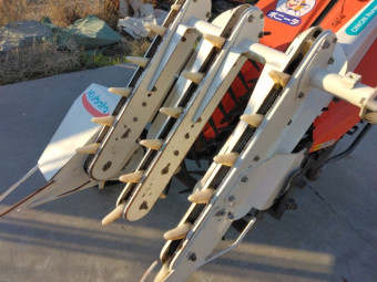 玉ねぎ掘取機 OH-1