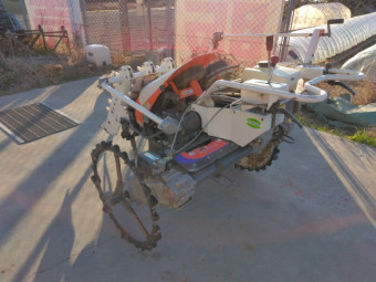 玉ねぎ掘取機 OH-1