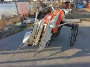 玉ねぎ掘取機 OH-1