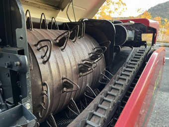 コンバイン AJ216