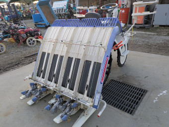 田植機 さなえ PQ4