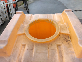 業務用ポリタンク 1000L