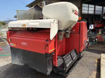 コンバイン GC215