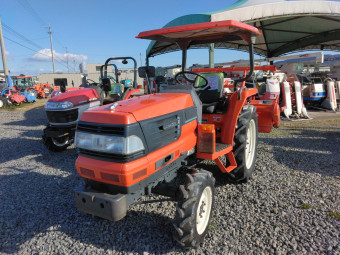 トラクター GRANDEL GL241