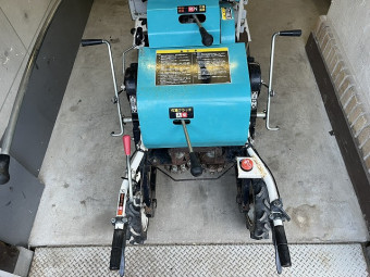 生姜ハーベスタ KH1300