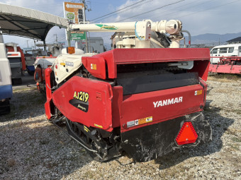 コンバイン AJ219