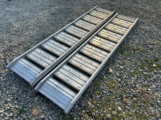 アルミブリッジ